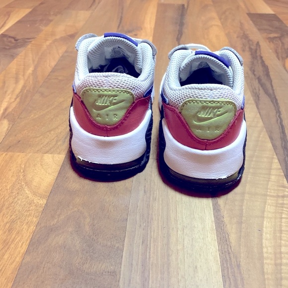 NIKE AIRMAX- 12C (9/19-11/19) - Picture 7 of 10